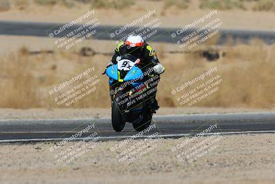 media/Mar-22-2025-CVMA (Sat) [[462c0ffedb]]/Race 12-Supersport Middleweight/